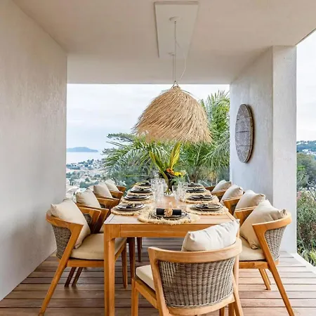 Contemporary With Hillside Views