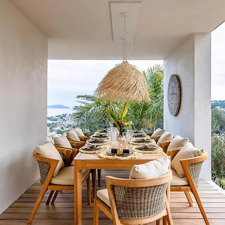 Contemporary With Hillside Views